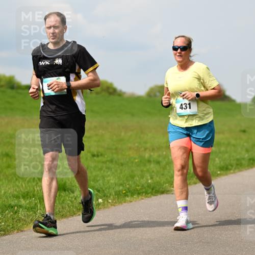 10.05.2026 - 8. Wedeler Halbmarathon Dr. Thomas Lammeyer http://msf.ph/oto/9706609 10.05.2026 11:58:06 Laufen 431 meine-sportfotos.de
