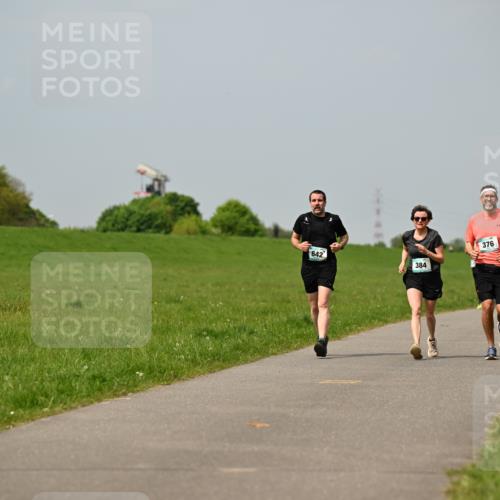10.05.2026 - 8. Wedeler Halbmarathon Dr. Thomas Lammeyer http://msf.ph/oto/9706628 10.05.2026 11:58:08 Laufen 642, 384, 376 meine-sportfotos.de