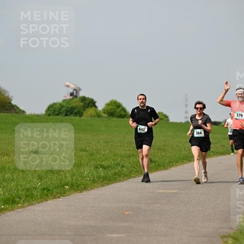 10.05.2026 - 8. Wedeler Halbmarathon Dr. Thomas Lammeyer http://msf.ph/oto/9706638 10.05.2026 11:58:08 Laufen 642, 384, 376 meine-sportfotos.de
