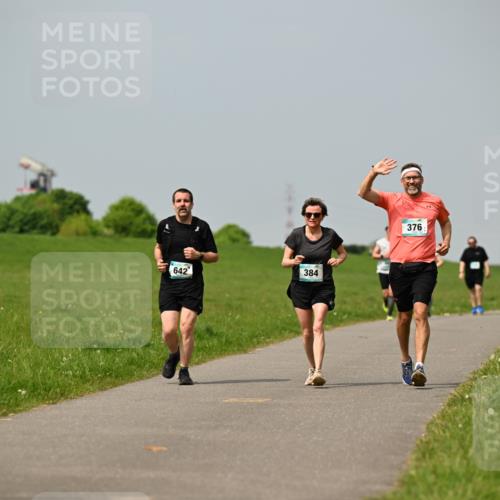 10.05.2026 - 8. Wedeler Halbmarathon Dr. Thomas Lammeyer http://msf.ph/oto/9706647 10.05.2026 11:58:09 Laufen 642, 384, 376 meine-sportfotos.de