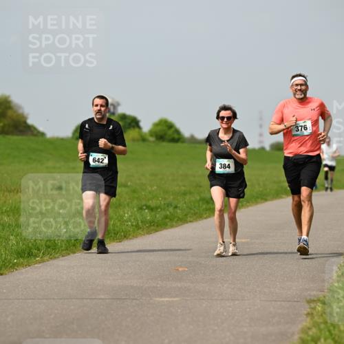 10.05.2026 - 8. Wedeler Halbmarathon Dr. Thomas Lammeyer http://msf.ph/oto/9706676 10.05.2026 11:58:11 Laufen 642, 384, 376 meine-sportfotos.de