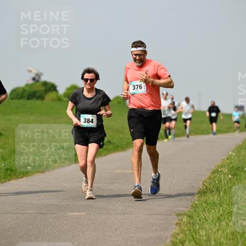 10.05.2026 - 8. Wedeler Halbmarathon Dr. Thomas Lammeyer http://msf.ph/oto/9706685 10.05.2026 11:58:12 Laufen 642, 384, 376 meine-sportfotos.de