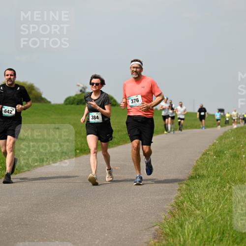10.05.2026 - 8. Wedeler Halbmarathon Dr. Thomas Lammeyer http://msf.ph/oto/9706699 10.05.2026 11:58:13 Laufen 642, 384, 376 meine-sportfotos.de