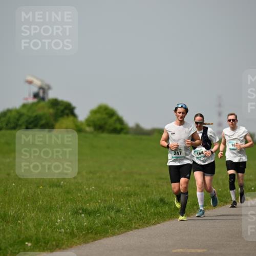10.05.2026 - 8. Wedeler Halbmarathon Dr. Thomas Lammeyer http://msf.ph/oto/9706740 10.05.2026 11:58:17 Laufen 247, 164 meine-sportfotos.de