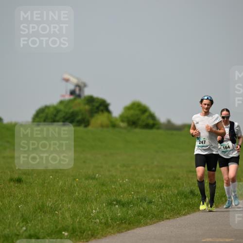 10.05.2026 - 8. Wedeler Halbmarathon Dr. Thomas Lammeyer http://msf.ph/oto/9706742 10.05.2026 11:58:17 Laufen 247, 164, 165 meine-sportfotos.de