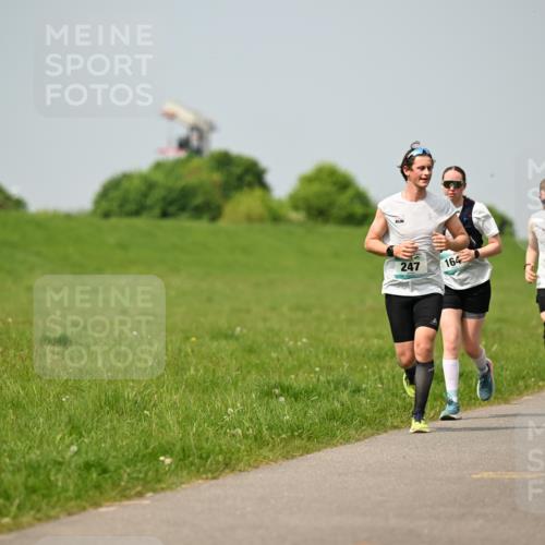 10.05.2026 - 8. Wedeler Halbmarathon Dr. Thomas Lammeyer http://msf.ph/oto/9706769 10.05.2026 11:58:18 Laufen 247, 164, 165 meine-sportfotos.de