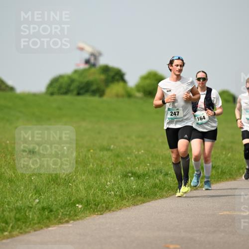 10.05.2026 - 8. Wedeler Halbmarathon Dr. Thomas Lammeyer http://msf.ph/oto/9706771 10.05.2026 11:58:19 Laufen 247, 164, 165 meine-sportfotos.de