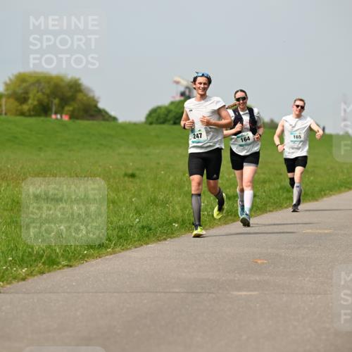 10.05.2026 - 8. Wedeler Halbmarathon Dr. Thomas Lammeyer http://msf.ph/oto/9706802 10.05.2026 11:58:21 Laufen 247, 164, 165 meine-sportfotos.de