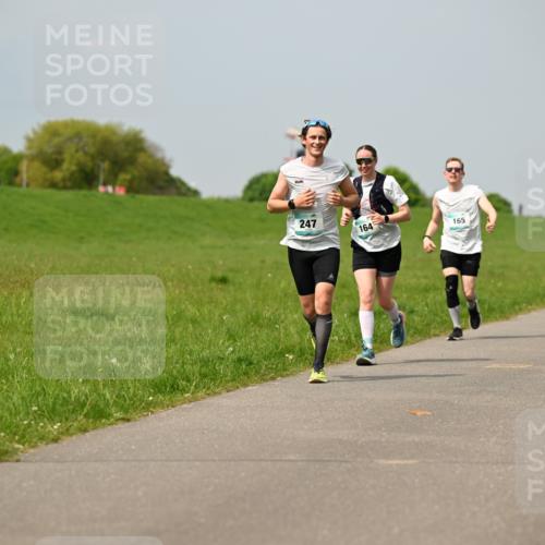 10.05.2026 - 8. Wedeler Halbmarathon Dr. Thomas Lammeyer http://msf.ph/oto/9706815 10.05.2026 11:58:21 Laufen 247, 164, 165 meine-sportfotos.de