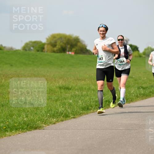 10.05.2026 - 8. Wedeler Halbmarathon Dr. Thomas Lammeyer http://msf.ph/oto/9706835 10.05.2026 11:58:22 Laufen 247, 164, 165 meine-sportfotos.de
