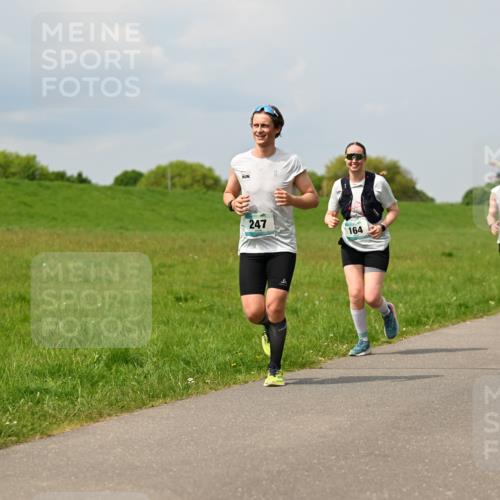 10.05.2026 - 8. Wedeler Halbmarathon Dr. Thomas Lammeyer http://msf.ph/oto/9706873 10.05.2026 11:58:24 Laufen 247, 164, 165 meine-sportfotos.de