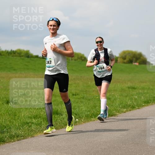 10.05.2026 - 8. Wedeler Halbmarathon Dr. Thomas Lammeyer http://msf.ph/oto/9706892 10.05.2026 11:58:25 Laufen 247, 164, 165 meine-sportfotos.de
