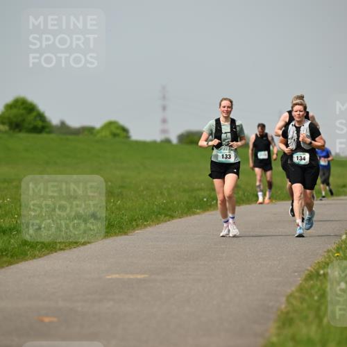 10.05.2026 - 8. Wedeler Halbmarathon Dr. Thomas Lammeyer http://msf.ph/oto/9707086 10.05.2026 11:58:53 Laufen  meine-sportfotos.de