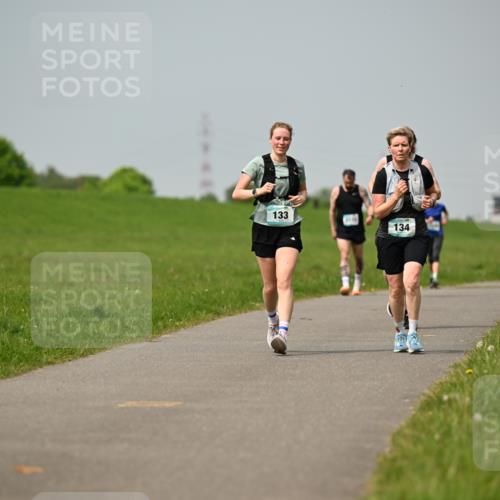 10.05.2026 - 8. Wedeler Halbmarathon Dr. Thomas Lammeyer http://msf.ph/oto/9707099 10.05.2026 11:58:54 Laufen 133, 134 meine-sportfotos.de