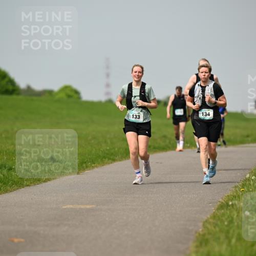 10.05.2026 - 8. Wedeler Halbmarathon Dr. Thomas Lammeyer http://msf.ph/oto/9707113 10.05.2026 11:58:54 Laufen 134, 133 meine-sportfotos.de