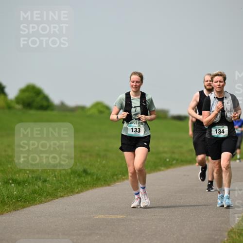 10.05.2026 - 8. Wedeler Halbmarathon Dr. Thomas Lammeyer http://msf.ph/oto/9707134 10.05.2026 11:58:56 Laufen 133, 134 meine-sportfotos.de
