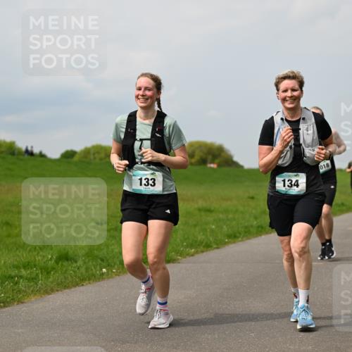 10.05.2026 - 8. Wedeler Halbmarathon Dr. Thomas Lammeyer http://msf.ph/oto/9707229 10.05.2026 11:59:03 Laufen 133, 134, 018 meine-sportfotos.de