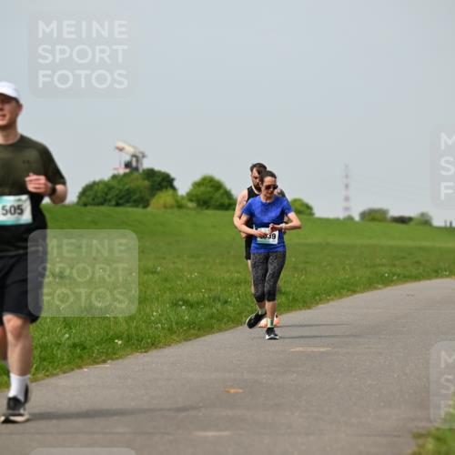 10.05.2026 - 8. Wedeler Halbmarathon Dr. Thomas Lammeyer http://msf.ph/oto/9707328 10.05.2026 11:59:10 Laufen 505, 783 meine-sportfotos.de