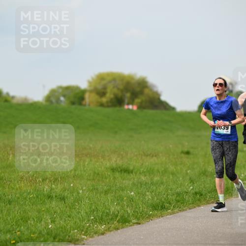10.05.2026 - 8. Wedeler Halbmarathon Dr. Thomas Lammeyer http://msf.ph/oto/9707375 10.05.2026 11:59:12 Laufen 2173, 1639 meine-sportfotos.de