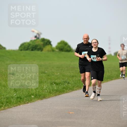 10.05.2026 - 8. Wedeler Halbmarathon Dr. Thomas Lammeyer http://msf.ph/oto/9707593 10.05.2026 11:59:38 Laufen 601, 833 meine-sportfotos.de