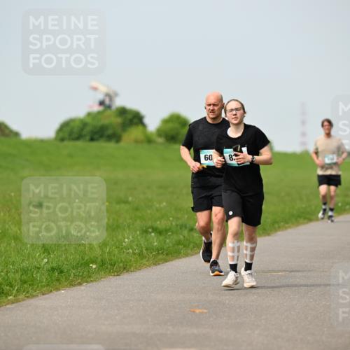 10.05.2026 - 8. Wedeler Halbmarathon Dr. Thomas Lammeyer http://msf.ph/oto/9707606 10.05.2026 11:59:39 Laufen  meine-sportfotos.de