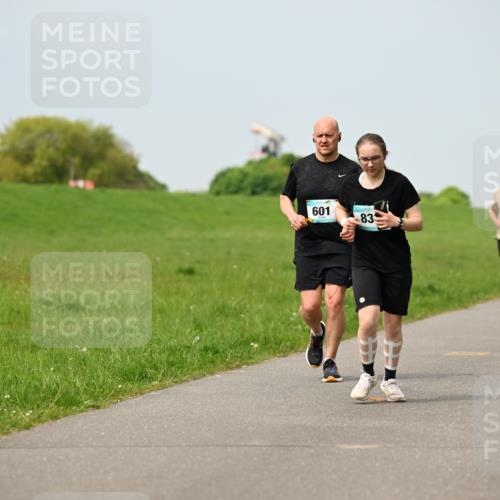 10.05.2026 - 8. Wedeler Halbmarathon Dr. Thomas Lammeyer http://msf.ph/oto/9707634 10.05.2026 11:59:40 Laufen 601, 835 meine-sportfotos.de