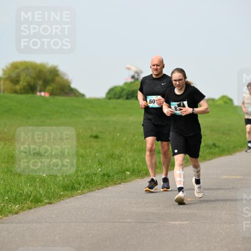 10.05.2026 - 8. Wedeler Halbmarathon Dr. Thomas Lammeyer http://msf.ph/oto/9707636 10.05.2026 11:59:40 Laufen  meine-sportfotos.de