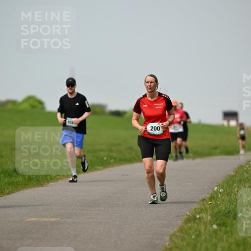 10.05.2026 - 8. Wedeler Halbmarathon Dr. Thomas Lammeyer http://msf.ph/oto/9707672 10.05.2026 11:59:45 Laufen 132, 200 meine-sportfotos.de