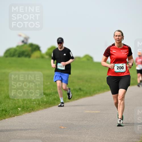 10.05.2026 - 8. Wedeler Halbmarathon Dr. Thomas Lammeyer http://msf.ph/oto/9707724 10.05.2026 11:59:48 Laufen 132, 1022, 200 meine-sportfotos.de