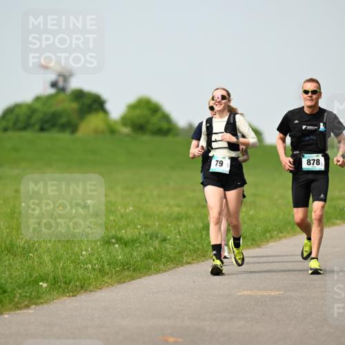 10.05.2026 - 8. Wedeler Halbmarathon Dr. Thomas Lammeyer http://msf.ph/oto/9707911 10.05.2026 12:00:13 Laufen 878 meine-sportfotos.de