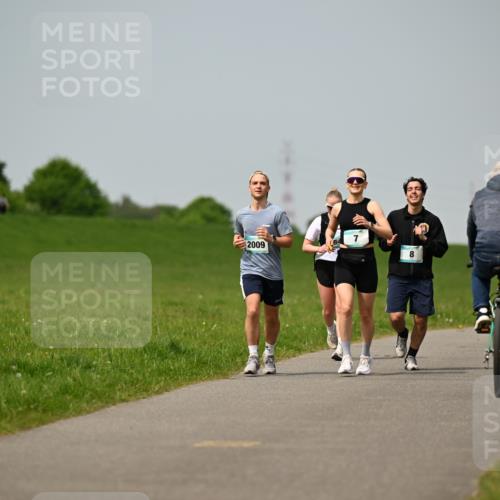 10.05.2026 - 8. Wedeler Halbmarathon Dr. Thomas Lammeyer http://msf.ph/oto/9708355 10.05.2026 12:01:15 Laufen 2009 meine-sportfotos.de