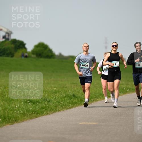 10.05.2026 - 8. Wedeler Halbmarathon Dr. Thomas Lammeyer http://msf.ph/oto/9708374 10.05.2026 12:01:16 Laufen 2009, 545 meine-sportfotos.de