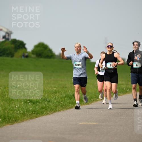 10.05.2026 - 8. Wedeler Halbmarathon Dr. Thomas Lammeyer http://msf.ph/oto/9708383 10.05.2026 12:01:16 Laufen 2009 meine-sportfotos.de