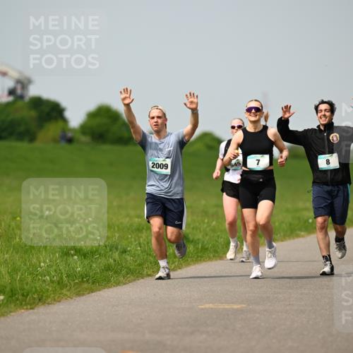 10.05.2026 - 8. Wedeler Halbmarathon Dr. Thomas Lammeyer http://msf.ph/oto/9708394 10.05.2026 12:01:17 Laufen 2009 meine-sportfotos.de