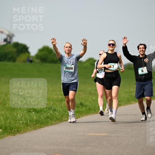 10.05.2026 - 8. Wedeler Halbmarathon Dr. Thomas Lammeyer http://msf.ph/oto/9708397 10.05.2026 12:01:17 Laufen 2009, 545 meine-sportfotos.de