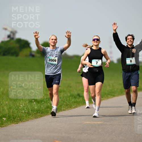 10.05.2026 - 8. Wedeler Halbmarathon Dr. Thomas Lammeyer http://msf.ph/oto/9708418 10.05.2026 12:01:18 Laufen 2009 meine-sportfotos.de