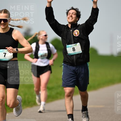 10.05.2026 - 8. Wedeler Halbmarathon Dr. Thomas Lammeyer http://msf.ph/oto/9708492 10.05.2026 12:01:22 Laufen  meine-sportfotos.de
