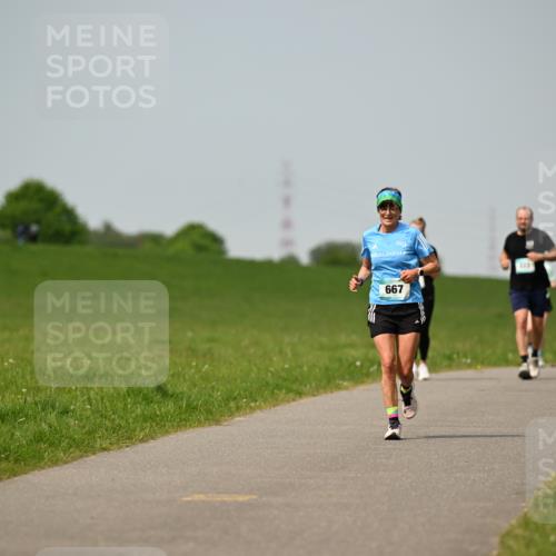 10.05.2026 - 8. Wedeler Halbmarathon Dr. Thomas Lammeyer http://msf.ph/oto/9708530 10.05.2026 12:01:30 Laufen 667 meine-sportfotos.de