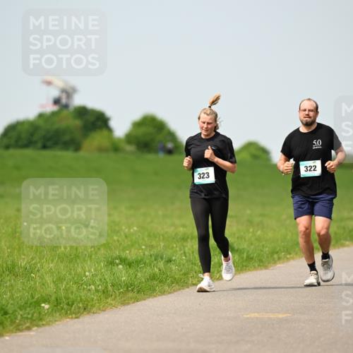 10.05.2026 - 8. Wedeler Halbmarathon Dr. Thomas Lammeyer http://msf.ph/oto/9708647 10.05.2026 12:01:39 Laufen 323, 322 meine-sportfotos.de