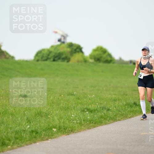 10.05.2026 - 8. Wedeler Halbmarathon Dr. Thomas Lammeyer http://msf.ph/oto/9708845 10.05.2026 12:02:11 Laufen  meine-sportfotos.de