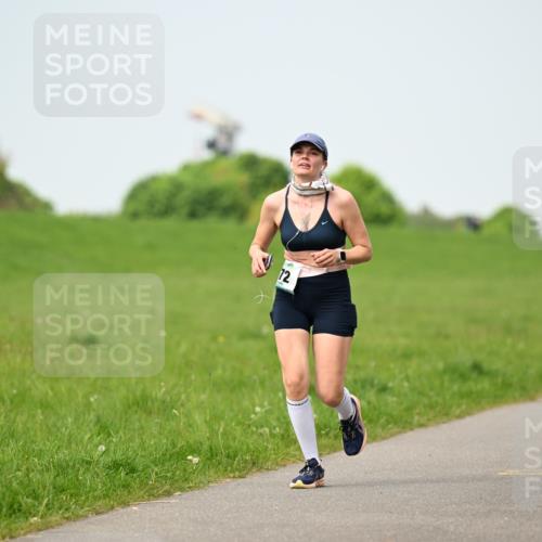 10.05.2026 - 8. Wedeler Halbmarathon Dr. Thomas Lammeyer http://msf.ph/oto/9708904 10.05.2026 12:02:14 Laufen  meine-sportfotos.de