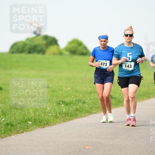 10.05.2026 - 8. Wedeler Halbmarathon Dr. Thomas Lammeyer http://msf.ph/oto/9709386 10.05.2026 12:03:08 Laufen 473, 143, 274, 706 meine-sportfotos.de