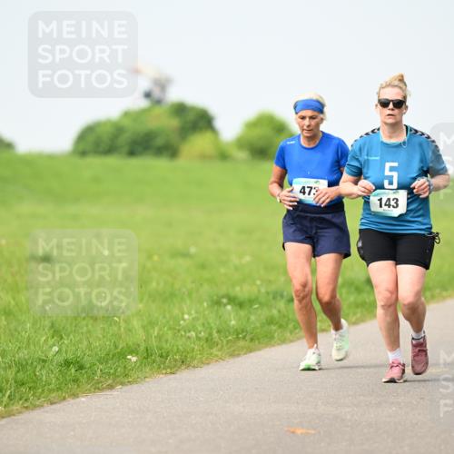 10.05.2026 - 8. Wedeler Halbmarathon Dr. Thomas Lammeyer http://msf.ph/oto/9709400 10.05.2026 12:03:09 Laufen 473, 143, 274 meine-sportfotos.de
