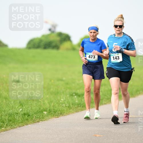 10.05.2026 - 8. Wedeler Halbmarathon Dr. Thomas Lammeyer http://msf.ph/oto/9709411 10.05.2026 12:03:10 Laufen 473, 143 meine-sportfotos.de