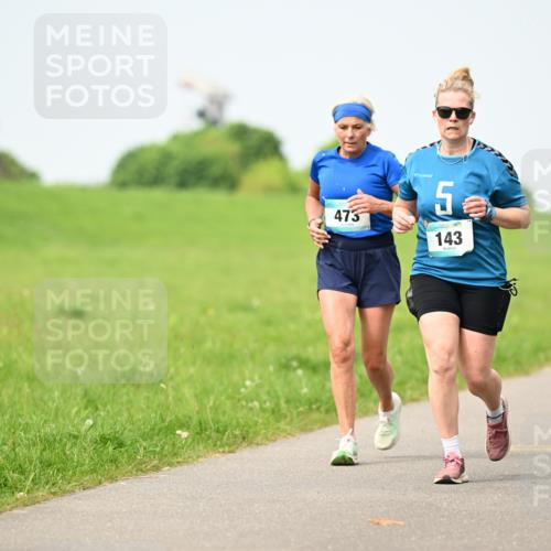 10.05.2026 - 8. Wedeler Halbmarathon Dr. Thomas Lammeyer http://msf.ph/oto/9709416 10.05.2026 12:03:10 Laufen 473, 143 meine-sportfotos.de