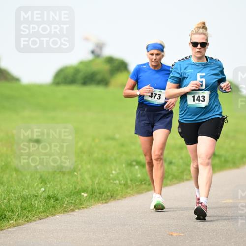 10.05.2026 - 8. Wedeler Halbmarathon Dr. Thomas Lammeyer http://msf.ph/oto/9709423 10.05.2026 12:03:10 Laufen 473, 143 meine-sportfotos.de