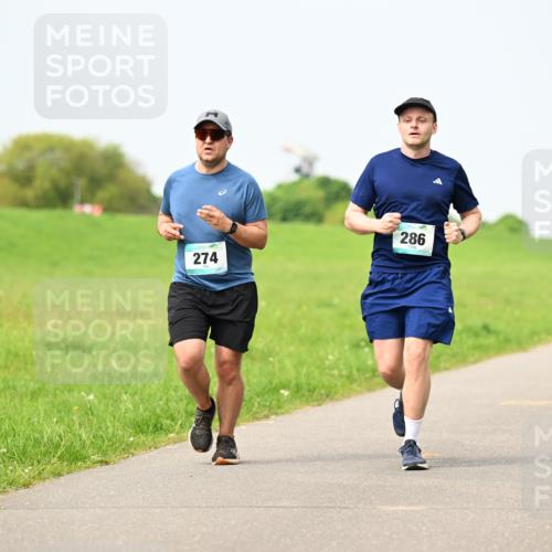 10.05.2026 - 8. Wedeler Halbmarathon Dr. Thomas Lammeyer http://msf.ph/oto/9709494 10.05.2026 12:03:16 Laufen 286, 274 meine-sportfotos.de