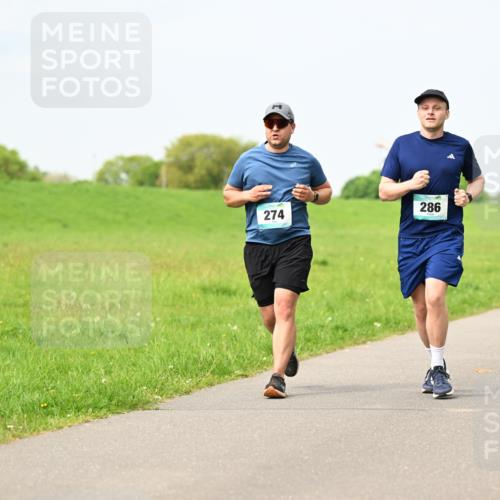 10.05.2026 - 8. Wedeler Halbmarathon Dr. Thomas Lammeyer http://msf.ph/oto/9709507 10.05.2026 12:03:16 Laufen 274, 286 meine-sportfotos.de