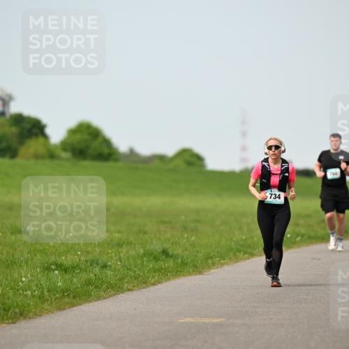 10.05.2026 - 8. Wedeler Halbmarathon Dr. Thomas Lammeyer http://msf.ph/oto/9709517 10.05.2026 12:03:24 Laufen 734 meine-sportfotos.de