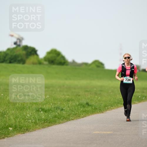 10.05.2026 - 8. Wedeler Halbmarathon Dr. Thomas Lammeyer http://msf.ph/oto/9709527 10.05.2026 12:03:25 Laufen 734 meine-sportfotos.de